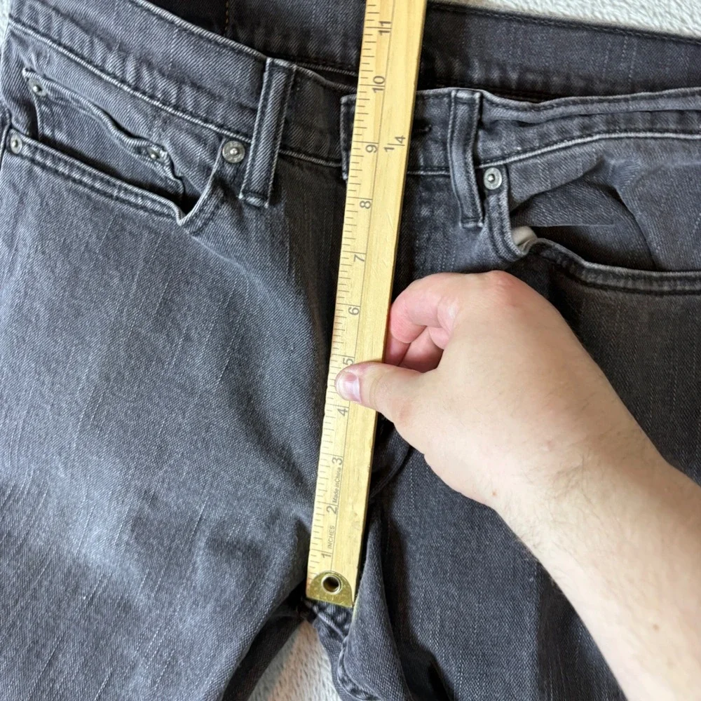 Levi's Jeans Men 32x30 (Fits 32x29) 514 Straight Fit Black Stretch Denim